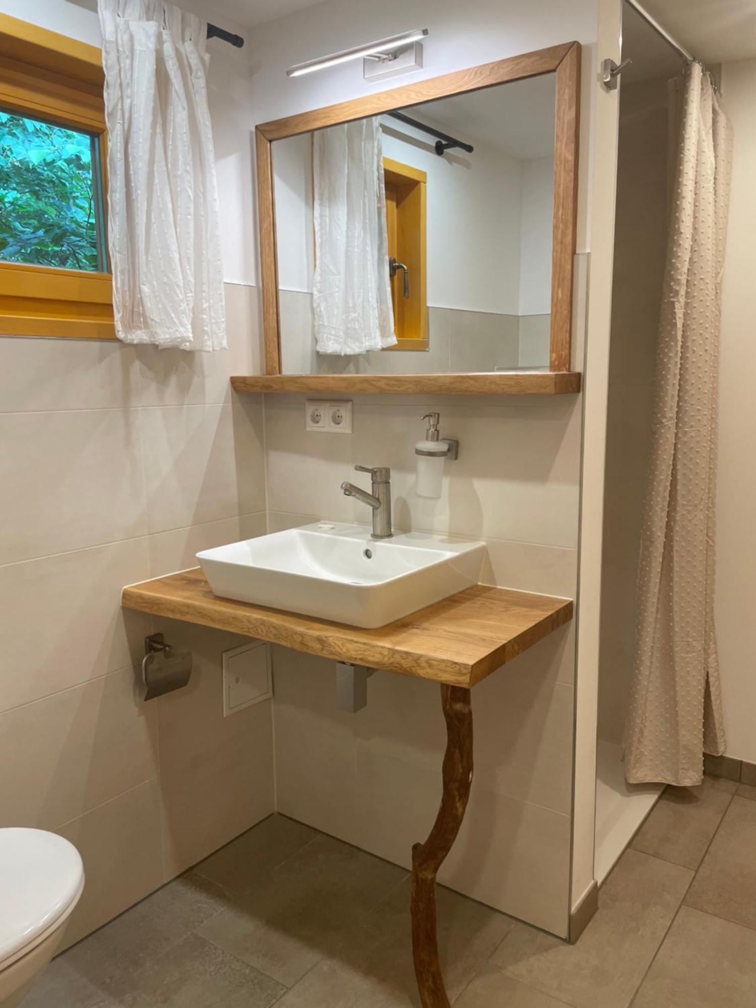 Bungalows Am Waldessaum Bei Hohenzieritz المظهر الخارجي الصورة